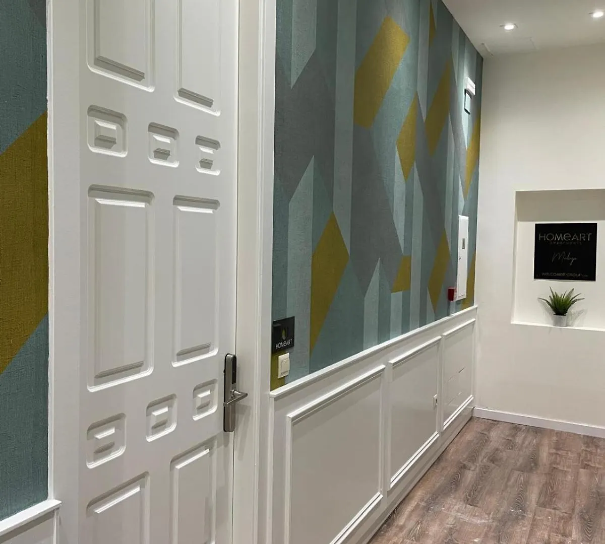 Home Art Apartments Málaga Spagna