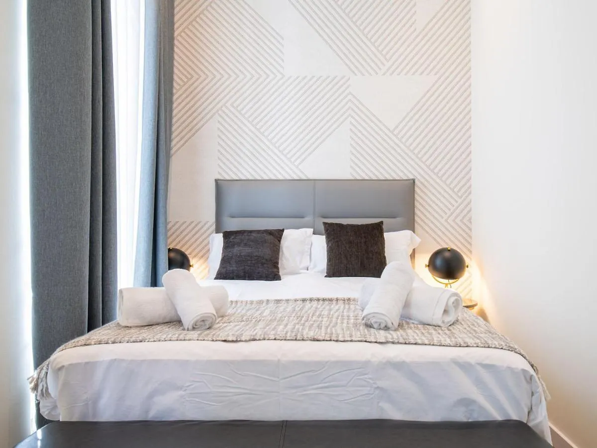 Home Art Apartments Malaga Spain